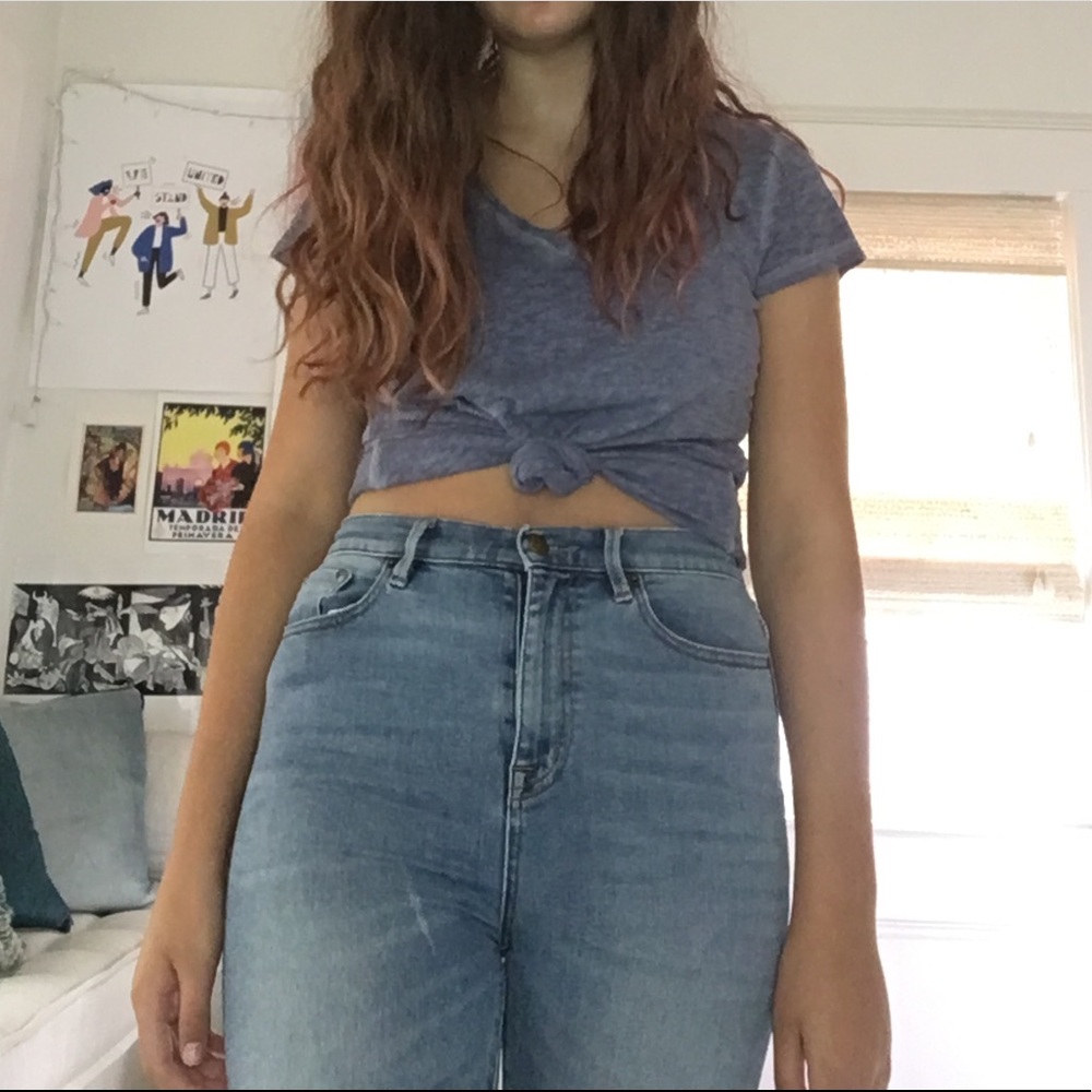blue v neck t shirt